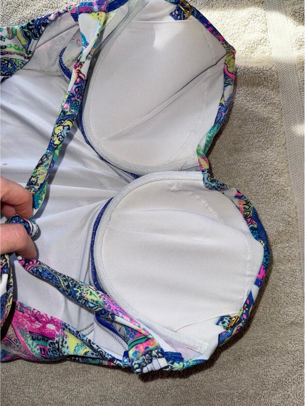Victoria’s Secret one piece Swimsuit  multicolor open back built in cups 36D - Picture 4 of 9